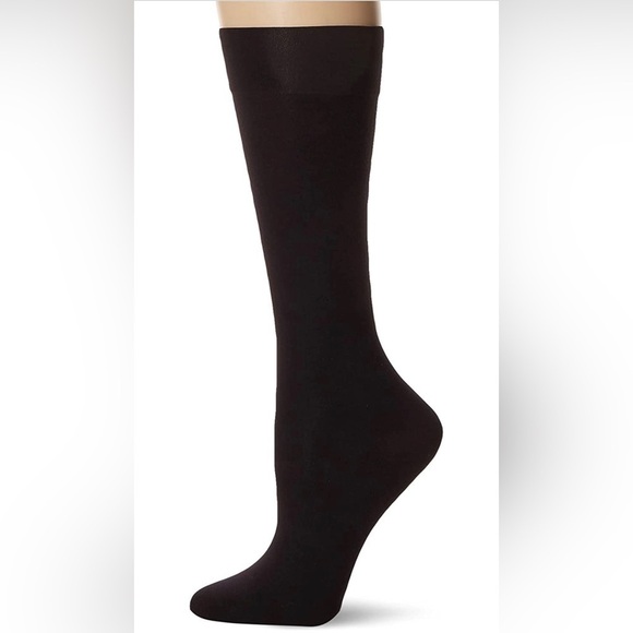 HUE Black Soft Opaque Knee Hi Socks Size 1 - Picture 2 of 4
